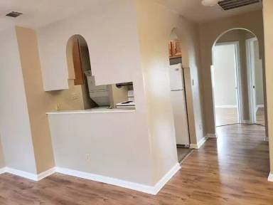 Main picture of 934 Link Rd