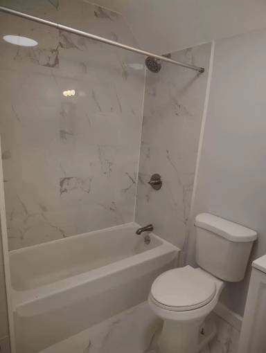 Main picture of 550 Dixwell Ave