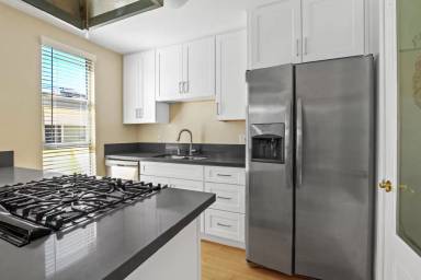 Main picture of 1133 16th St