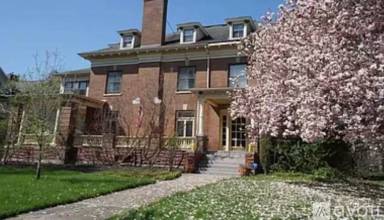 Main picture of 157 Dewitt St