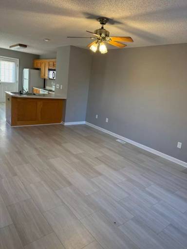 Main picture of 805 Grove St