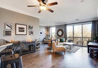 Main picture of 539 W 1st Ave