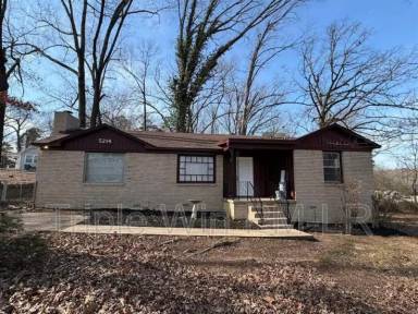 Main picture of 5214 Western Hills Ave