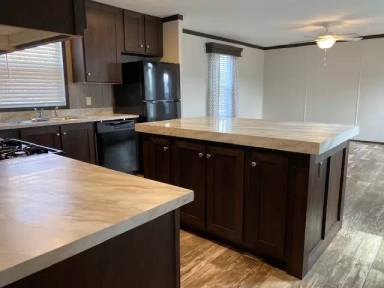 Main picture of 1044 Jackson Ct