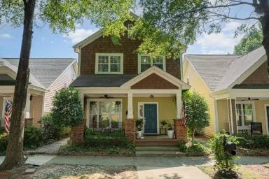 Main picture of 121 Lake Davidson Park