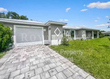 Main picture of 745 Harry Ave S