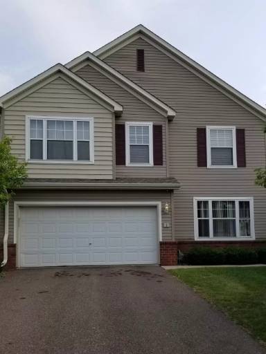 Main picture of 5010 Holly Ln N