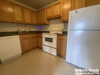 Main picture of 312 Tappan St