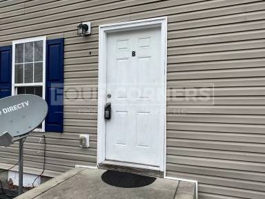 Main picture of 3324 Beck St