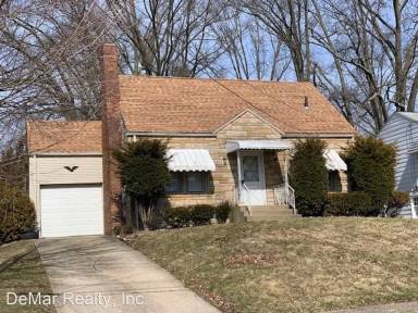 Main picture of 110 Hollywood Ave