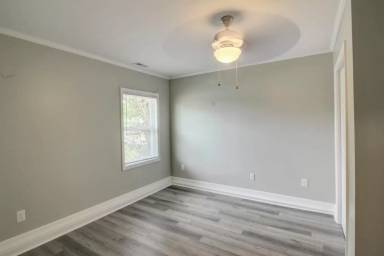 Main picture of 342 Lee Dr