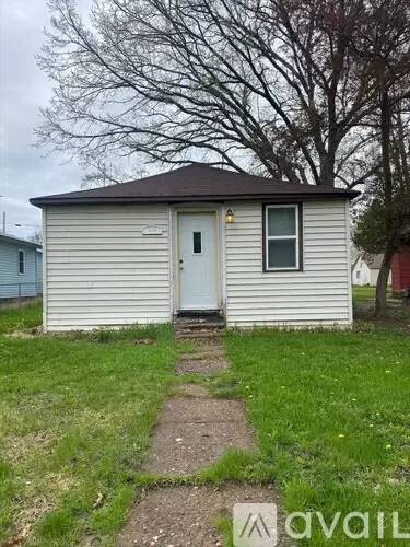 Main picture of 525 7th Ave