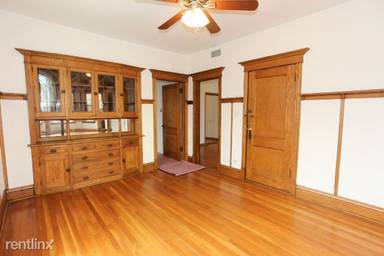 Main picture of 3703 W Wrightwood Ave