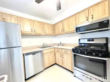 Main picture of 5860 Thunder Hill Rd