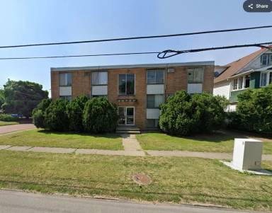 Main picture of 16818 Grovewood Ave