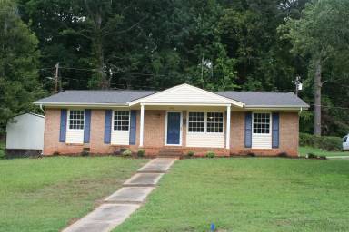 Main picture of 3700 Densmore Dr