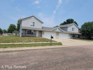 Main picture of 7110 W Selkirk Trl