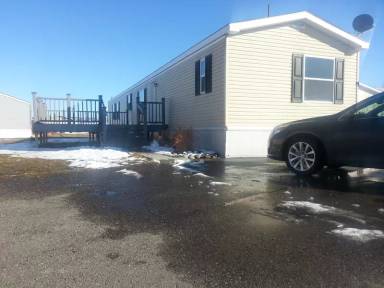 Main picture of 18 Hartland St N