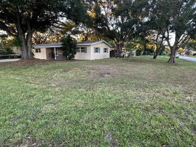 Main picture of 1702 7th St