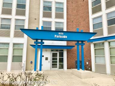 Main picture of Parkside At College Park