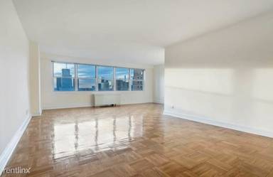 Main picture of 888 8th Avenue Apartments
