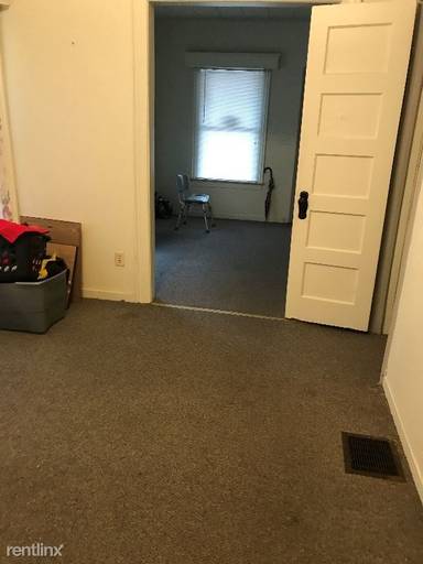 Main picture of 219 Baycliff Dr