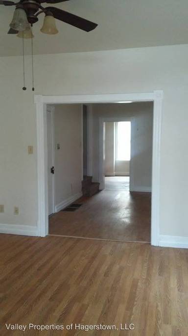 Main picture of 635 W Washington St