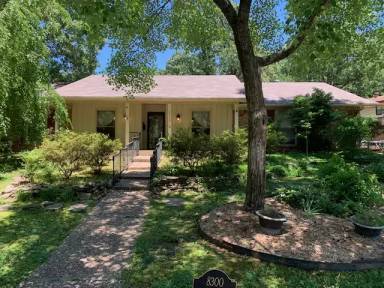Main picture of 8300 Alvin Ln