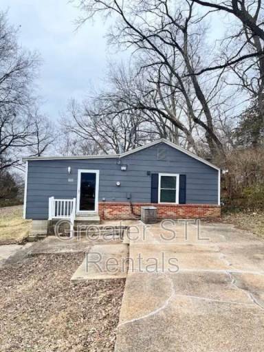 Main picture of 111 Cumberland Ave