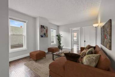 Main picture of 307 E Whittier St