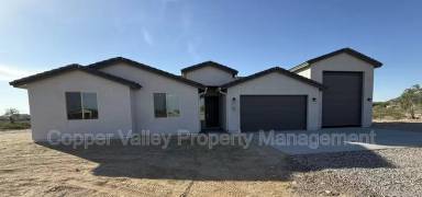 Main picture of 812 E Irvine Rd