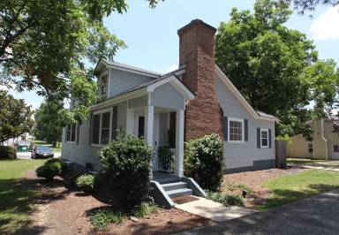 Main picture of 1825 Wire Rd