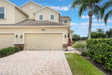 Main picture of 643 Woodland Terrace Blvd
