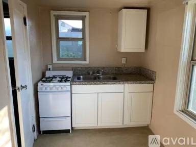 Main picture of 13 W Palmdale St