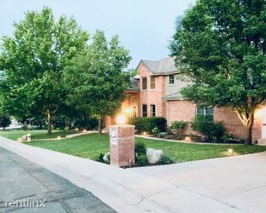 Main picture of 14560 W 56th Pl