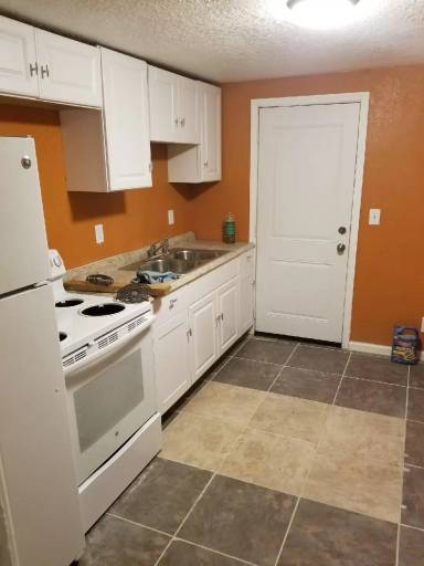 Main picture of 1716 E 27th St