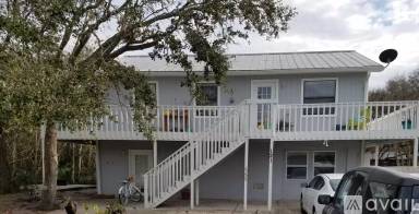 Main picture of 121 Surfside Ave