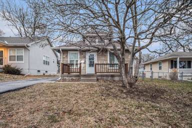 Main picture of 7768 Maywood St