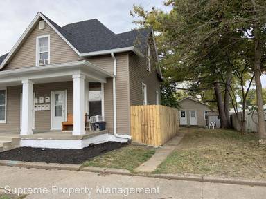 Main picture of 316 E Franklin St