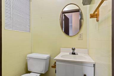 Main picture of 4820 Looney Ln