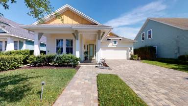Main picture of 268 Palm Breeze Dr