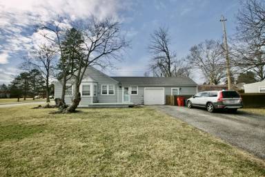 Main picture of 396 N Selby Blvd