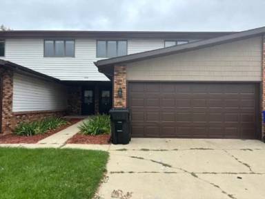 Main picture of 430 E 1st Ave