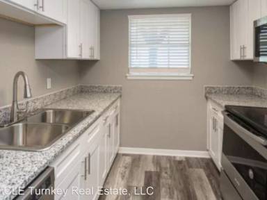 Main picture of Stonegate Apartments