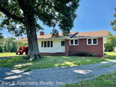 Main picture of 10908 E Quaker Rd