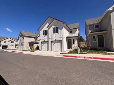 Main picture of 3648 Byram Pt
