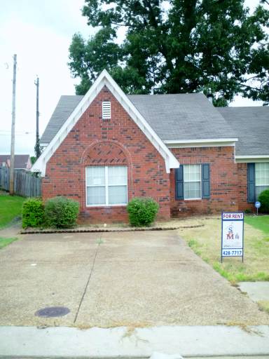 Main picture of 5554 Oak Branch Cir N