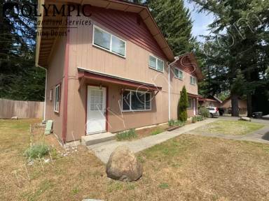 Main picture of 923 Kaiser Rd NW