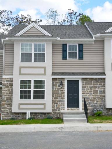 Main picture of 22 Christy Ct