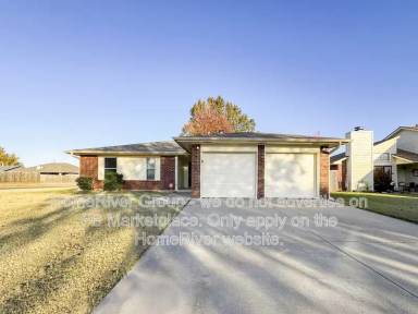 Main picture of 20 N Eastgate Dr